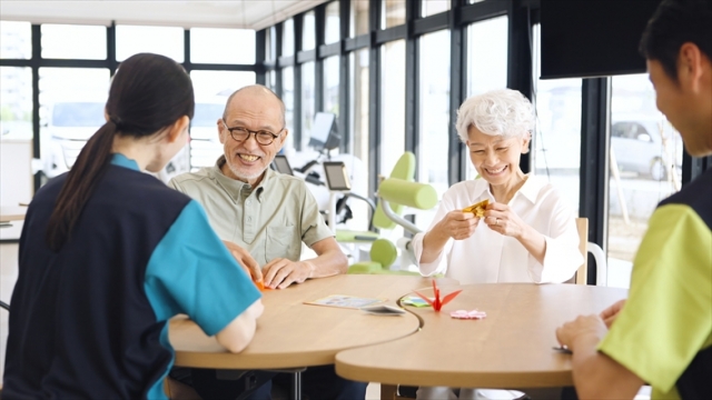 孤独な老後を避けるための友人・コミュニティ作り～40代・50代から始める社会的居場所の確保